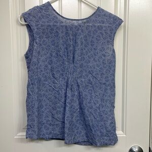 Banana Republic silk blend sleeveless top